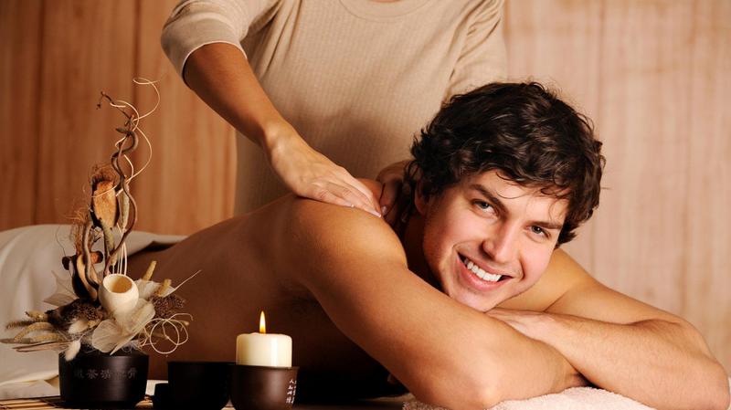 Максим:  Расслабляющий массаж для женщин и мужчин