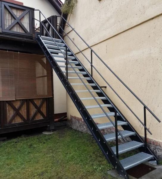 Vse Uslugi Ru:  Металлические лестницы 