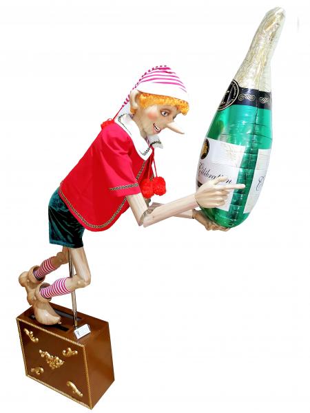 Буратино большой для оформления Нового года