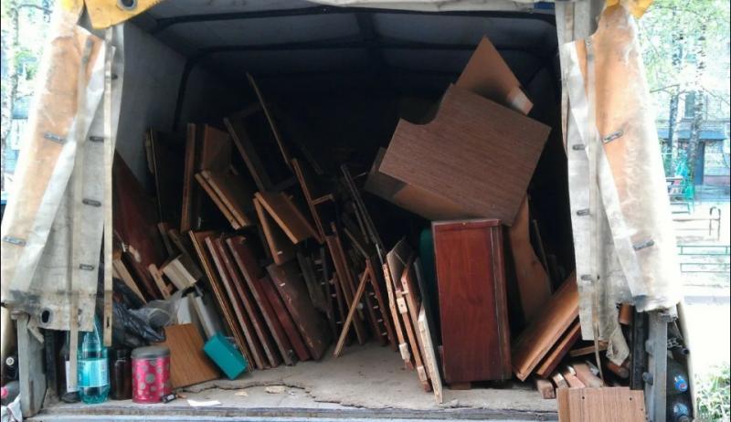 Проф Гараж:  Утилизация старой мебели, вывоз мусора, уборка 