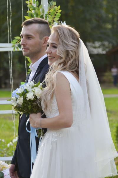 Свадебные , семейные  фотосессии в студии