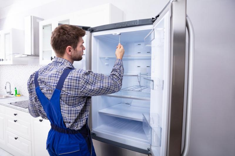 Семен:  Ремонт холодильников на дому с гарантией в Твери