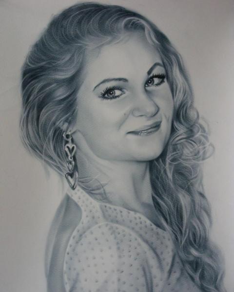 Портреты  черно-белые на заказ по фотографии!