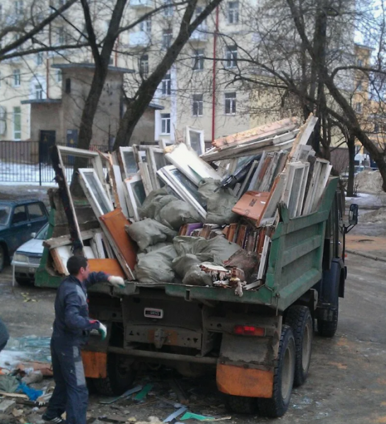 Виталий:  Вывоз мусора в Щеглово