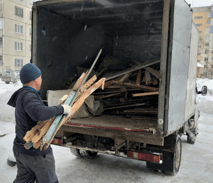 Виталий:  Вывоз мусора в Ульяновке