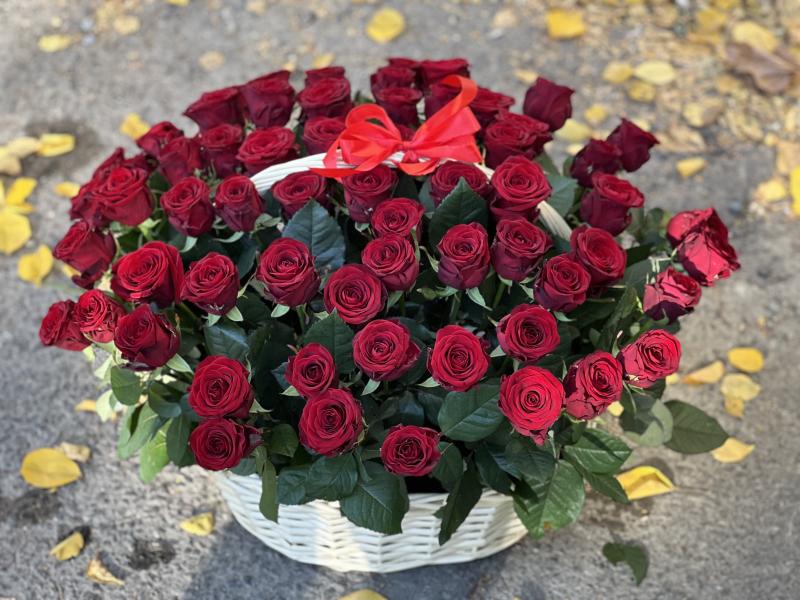 Букетир:  Доставка цветов в Евпатории