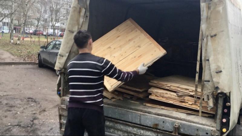 Алексей:  Вывоз строительного мусора и мебели Газелью