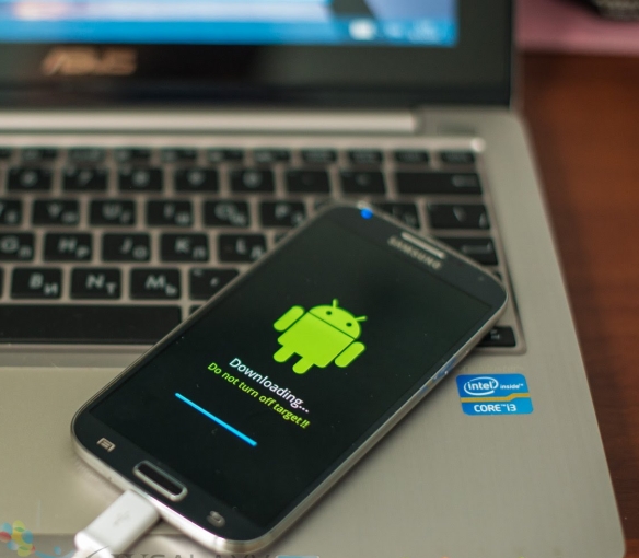 Андрей:  Перепрошивка Android на смартфоне