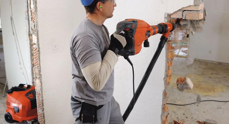 Тимур:  Услуги по демонтажу в квартирах | Стены, штукатурка, плитка