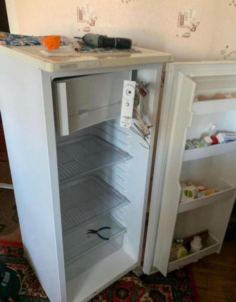 Владимир:  Ремонт холодильников на дому Сочи недорого
