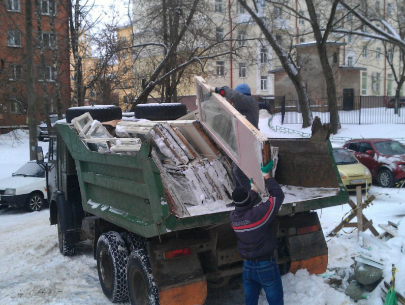 Потапов Сергей:  Вывоз строительного мусора