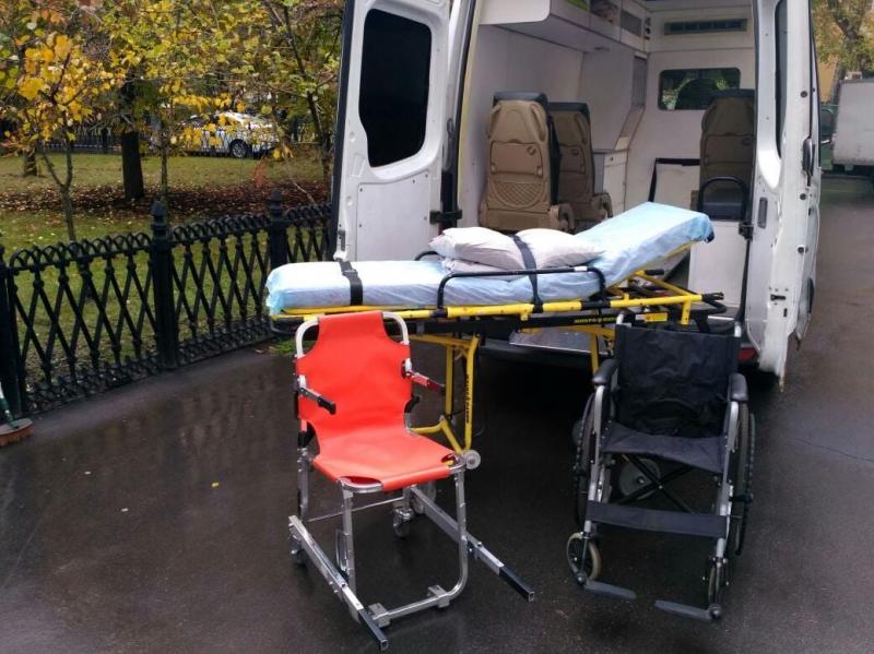 Дмитрий:  Служба перевозки лежачих больных