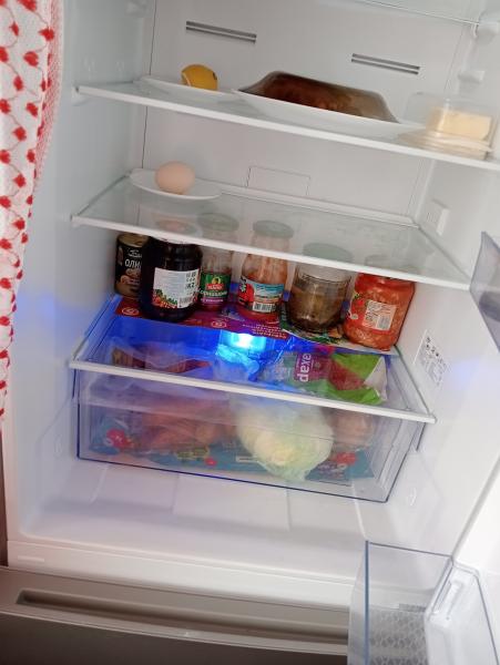 Виктор:  Ремонт холодильников 