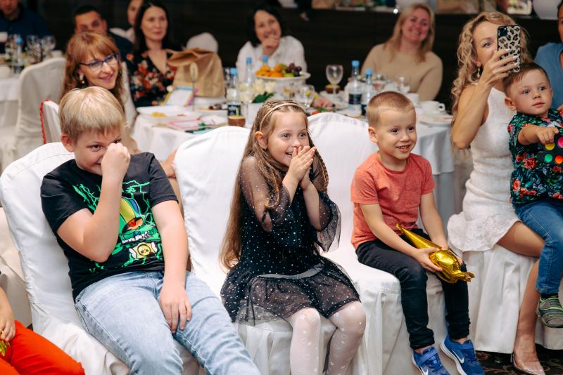 Александр Тепляков:  Фокусник на детский праздник