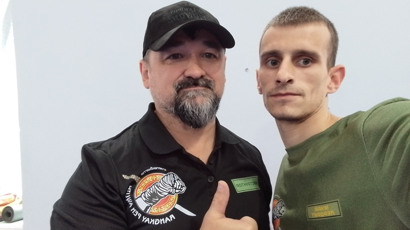 Персональный тренер по самообороне 