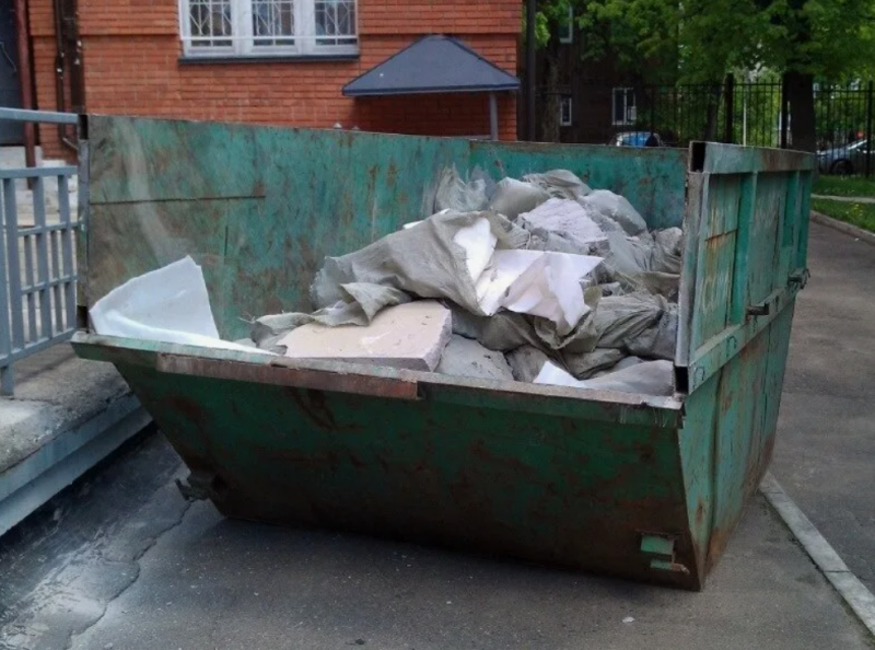 Виталий:  Вывоз мусора в Нурме