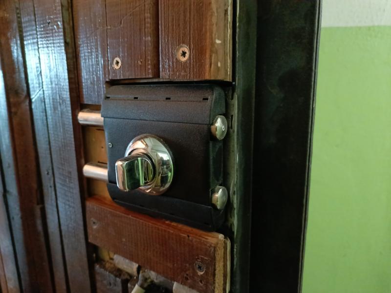 Установка замка Борьер