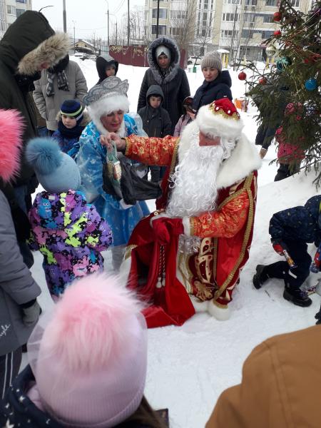 Оксана:  Дед Мороз и Снегурочка Одинцово