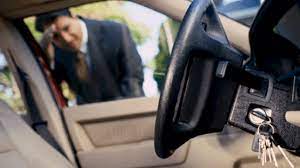 Вскрытие замков дверей авто, Прикурить машину