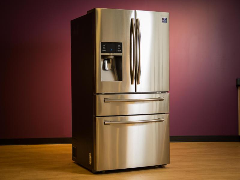 сергей:  Ремонт холодильников на дому.