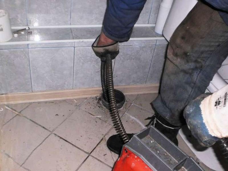 Виталий:  Прочистка канализации.Устранение засоров
