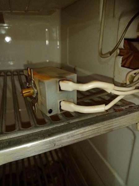 Алексей:   Ремонт  холодильников, посудомоечных машин на бору