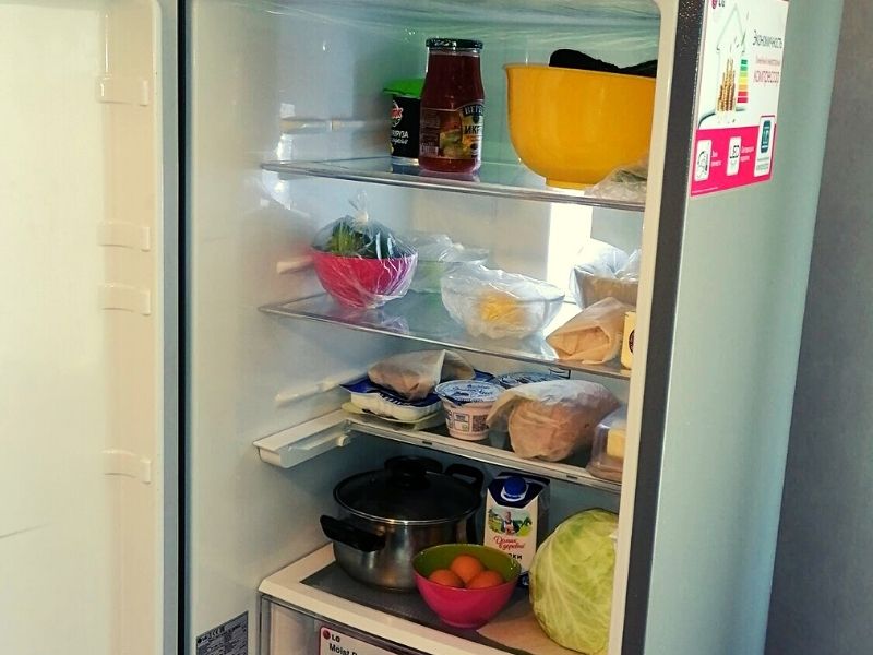 Виталий:  Ремонт холодильников на дому 