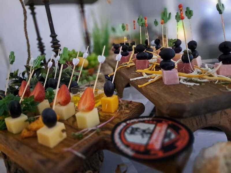 Кейтеринг на 23 Февраля в Москве и Подмосковье