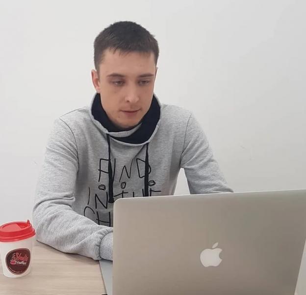 РЕМОНТ компьютеров от Алексея:  Компьютерный мастер в Лобне. Я Алексей - НЕ Фирма.