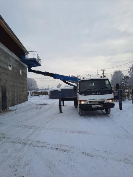 Дмитрий:  Услуги Аренда Автовышки Платформы 22 метра, 1000 кг 