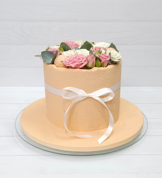 Тортик на Юбилей, в стиле корзины
Вес 3.0 кг.