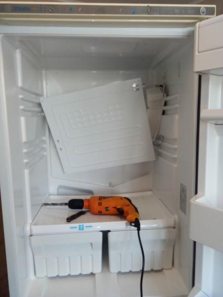 Андрей:  Ремонт холодильников  и морозильных камер