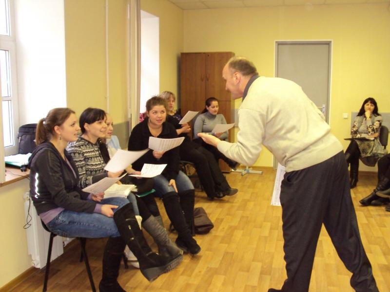 Дмитрий Борисович:  Уроки вокала. Постановка голоса