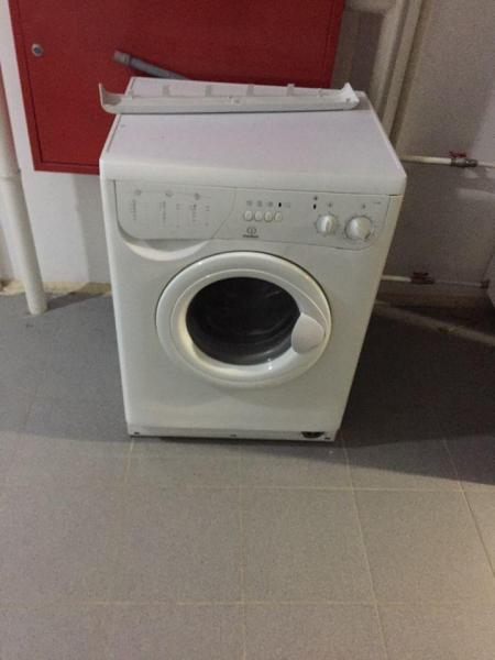 Нестеров и Ко СМК Сервис Услуг:  Срочный ремонт стиральных машин
