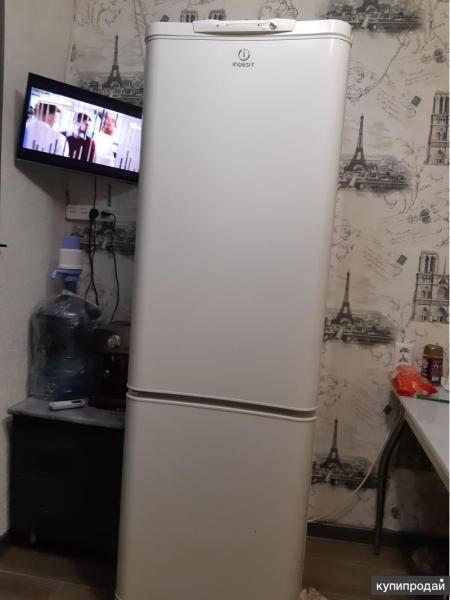 Денис:  Ремонт холодильников 