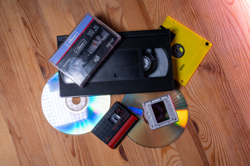 Оцифровка на USB DVD, CD, Mini-DV