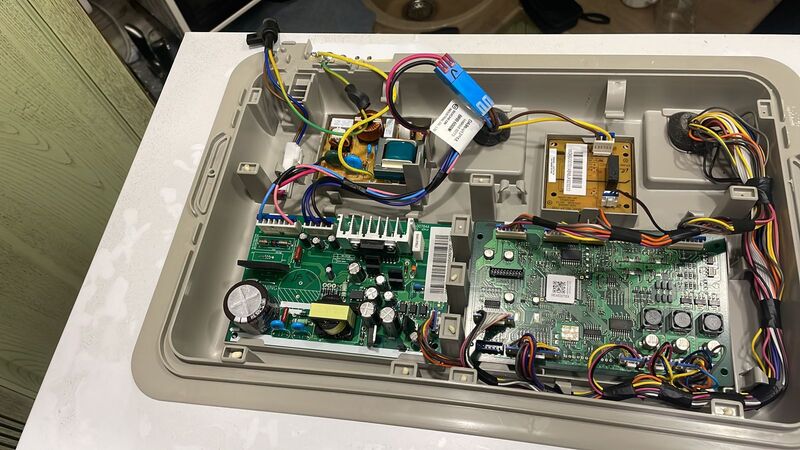 Ремонт бытовой техники. Монтаж кондиционеров. 