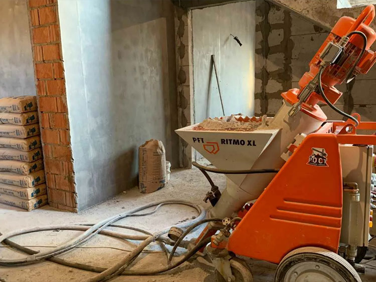 Механизированная штукатурка стен домов и коттеджей