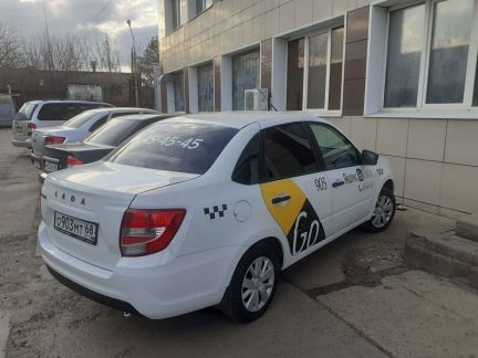 Заказ такси в тамбове. Такси моршанск. Тамбовский таксист. Баня таксопарк тамбов. Такси моршанск номер.