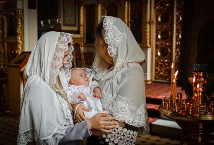 Юлия:  Фотограф на Крещение и Венчание. Семейный фотограф