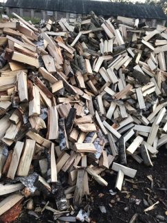 Березовое полено. Дрова ржев. Дрова не колотые. Дрова. Дрова ржев.