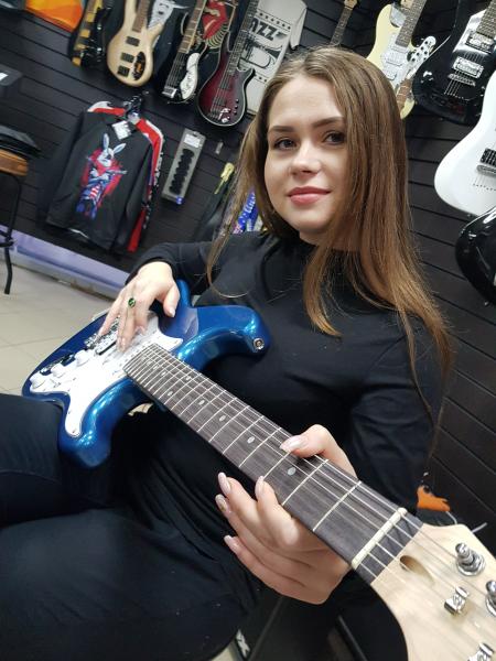 Макаров:  Уроки игры на гитаре Липецк  