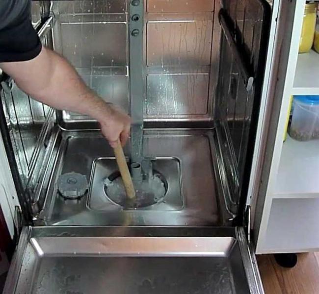 Ремонт Бытовой Техники :  Мастер по ремонту посудомоечных машин