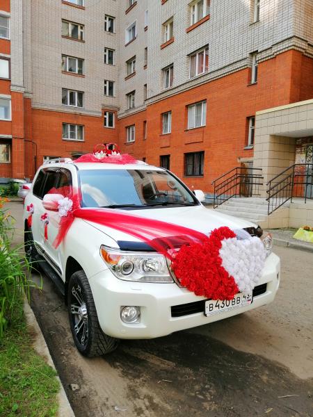 Мария Александровна :  Автомобили на свадьбу