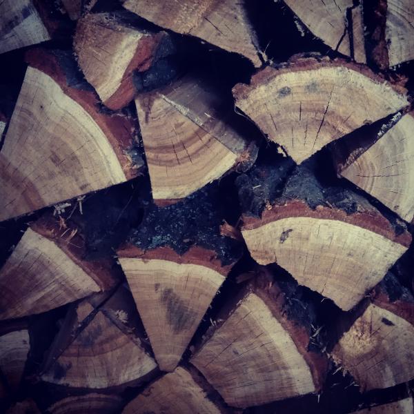 ДроваОгонь:  Честно и удобно дубовые дрова