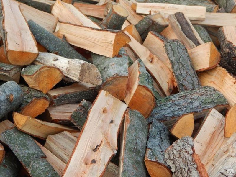 Обрезка деревьев:  Колотые дрова