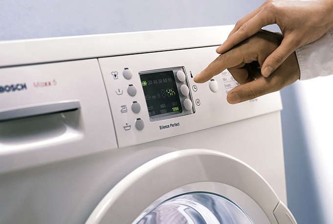 Роман:  Ремонт стиральных машин на дому