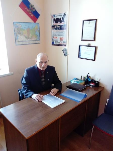 Анатолий:  Адвокат по Уголовным и Гражданским делам