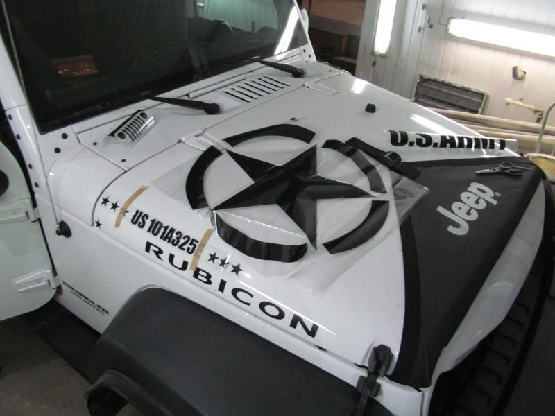 Автонаклейки, рекламные и декоративные. 