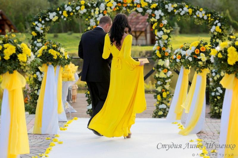 Лина:  Выездная свадьба в Крыму. Выездная церемония, декор.